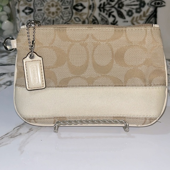 Coach Signature Stripe Small Pouch Light Khaki/White - Picture 1 of 9